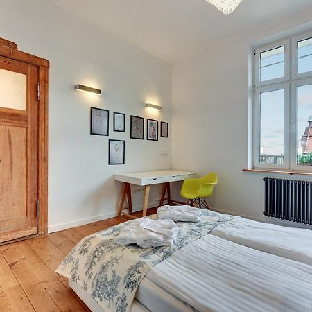 Lion Apartments - Family Stay Сопот Екстер'єр фото