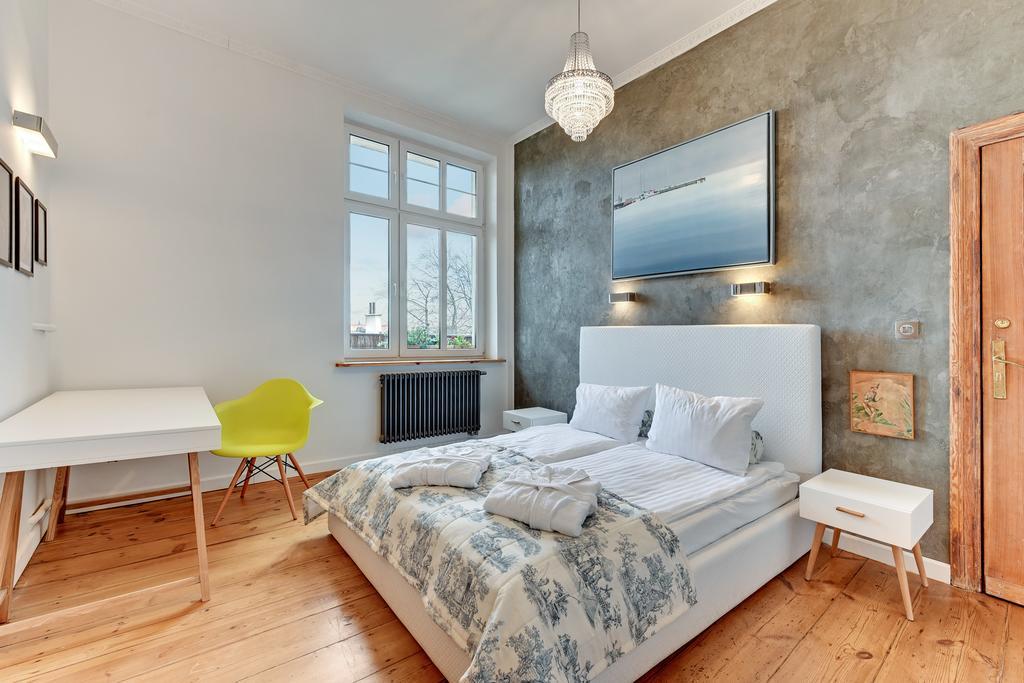Lion Apartments - Family Stay Сопот Екстер'єр фото